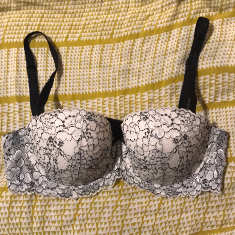 Victoria Secret Bra